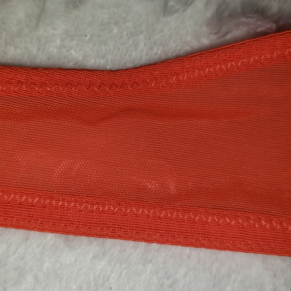 HUSTLER HOLLYWOOD SUPER SEXY RED BRA SZ 36B - Picture 7 of 7